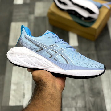 ASICS NOVABLAST 4 ( VIBRANT BLUE )
