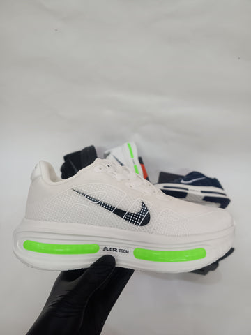 NIKE AIR ZOOM BLACK AND GREEN