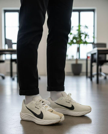 NIKE PEGASUS PLUS OFF WHITE GREY AND CREAM