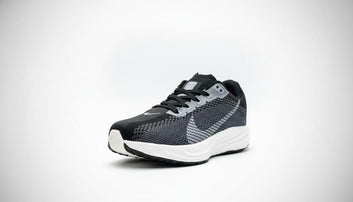 NIKE PEGASUS PLUS BLACK AND OFF WHITE