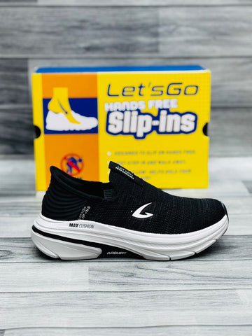 LET'S GO SLIP-IN ARC FIT SKECHERS BLACK