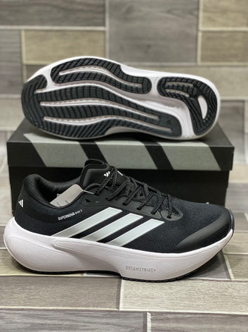 SUPERNOVA RISE 3 CORE BLACK AND CLOUD WHITE