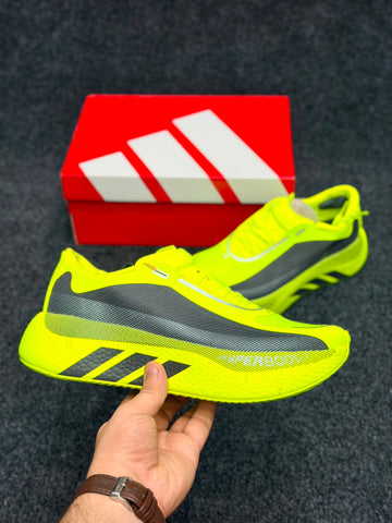 ADIDAS HYPERBOOST EDGE ( BRIGTH YELLOW AND METALLIC GERY)