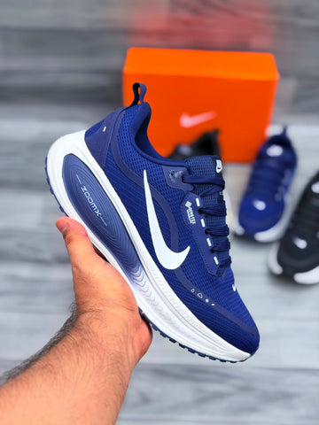 NIKE VOMERO 18 GORE-TEX ( BLUE & WHITE )