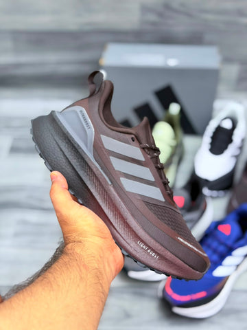 ADIDAS ULTRABOOST 5 TR ( BROWN )