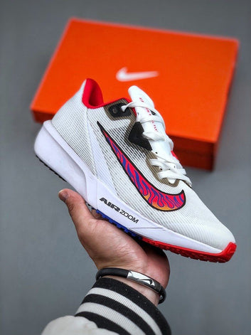 NIKE AIR ZOOM RIVAL FLY 4