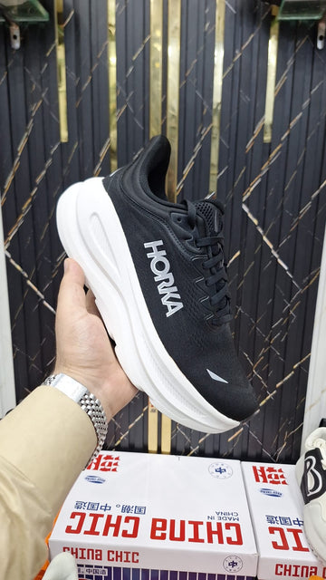 HORKA MENS RUNNING SHOE ( BLACK & WHITE )