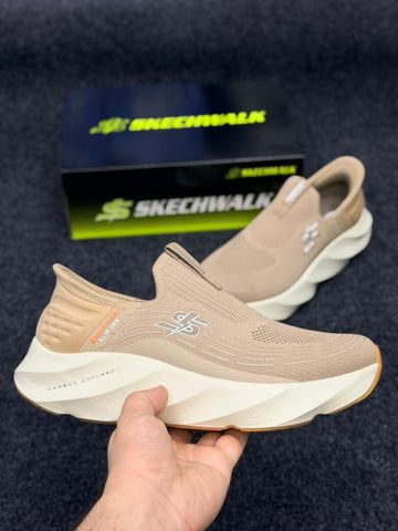 SKECHERS CARBON INFUSED SLIP-INS ( BEIGE )
