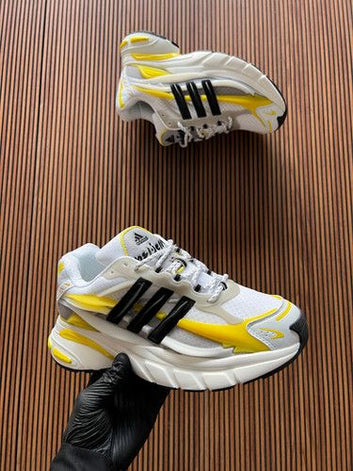 ADIDAS ADISTAR JELLYFISH YELLOW WHITE AND BLACK